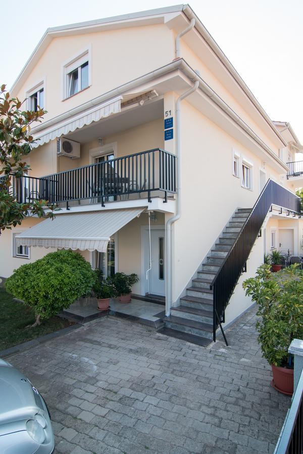 Apartments And Rooms Michaela Fažana Exterior foto